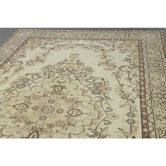 1970s Vintage Turkish Oushak Handmade Wool Cotton Beige Area Rug 186x306