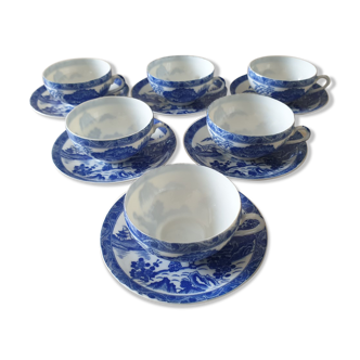 Set of 6 porcelain cups