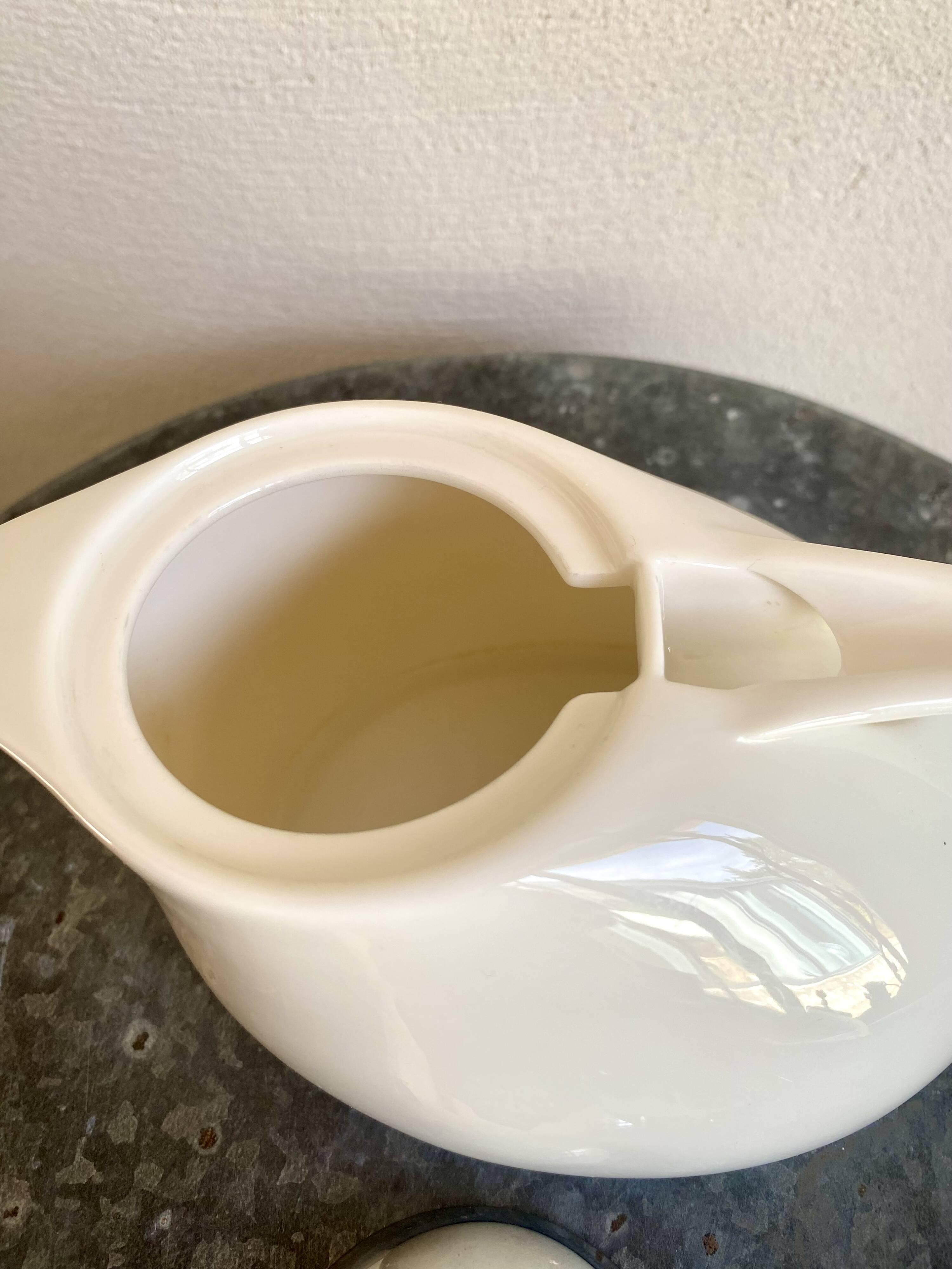 Earthenware and stainless steel teapot, 2 cups