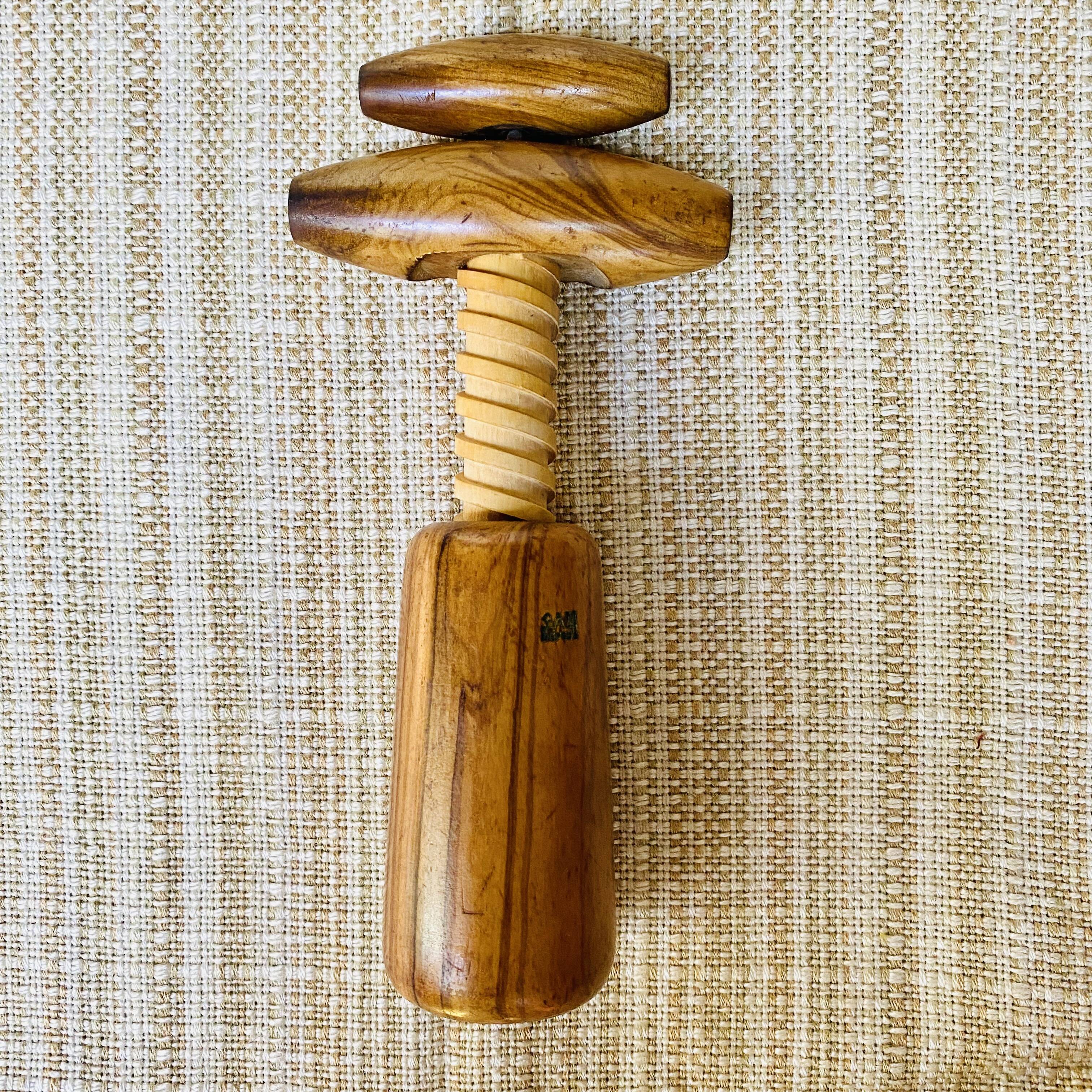 CAM wooden cork pull