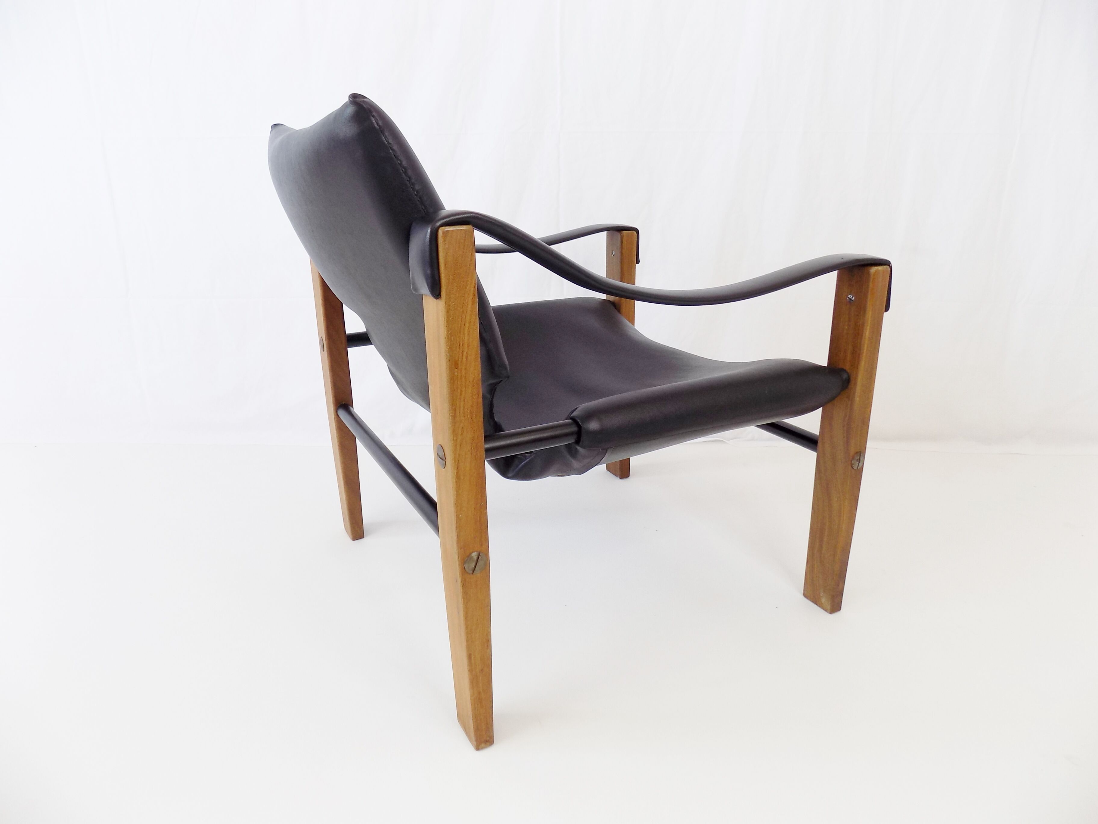 Arkana Set of 2 Safari Chairs by Maurice Burke