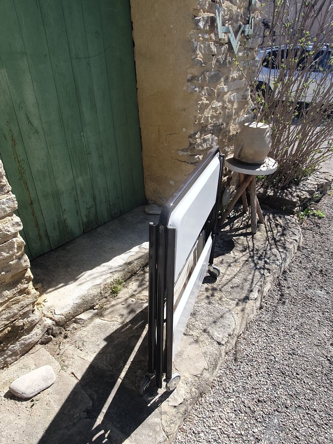 Folding dessert table 1970