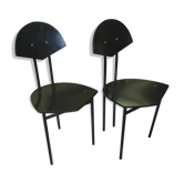 Paire de chaises design 1980 en métal et bois laqué noir