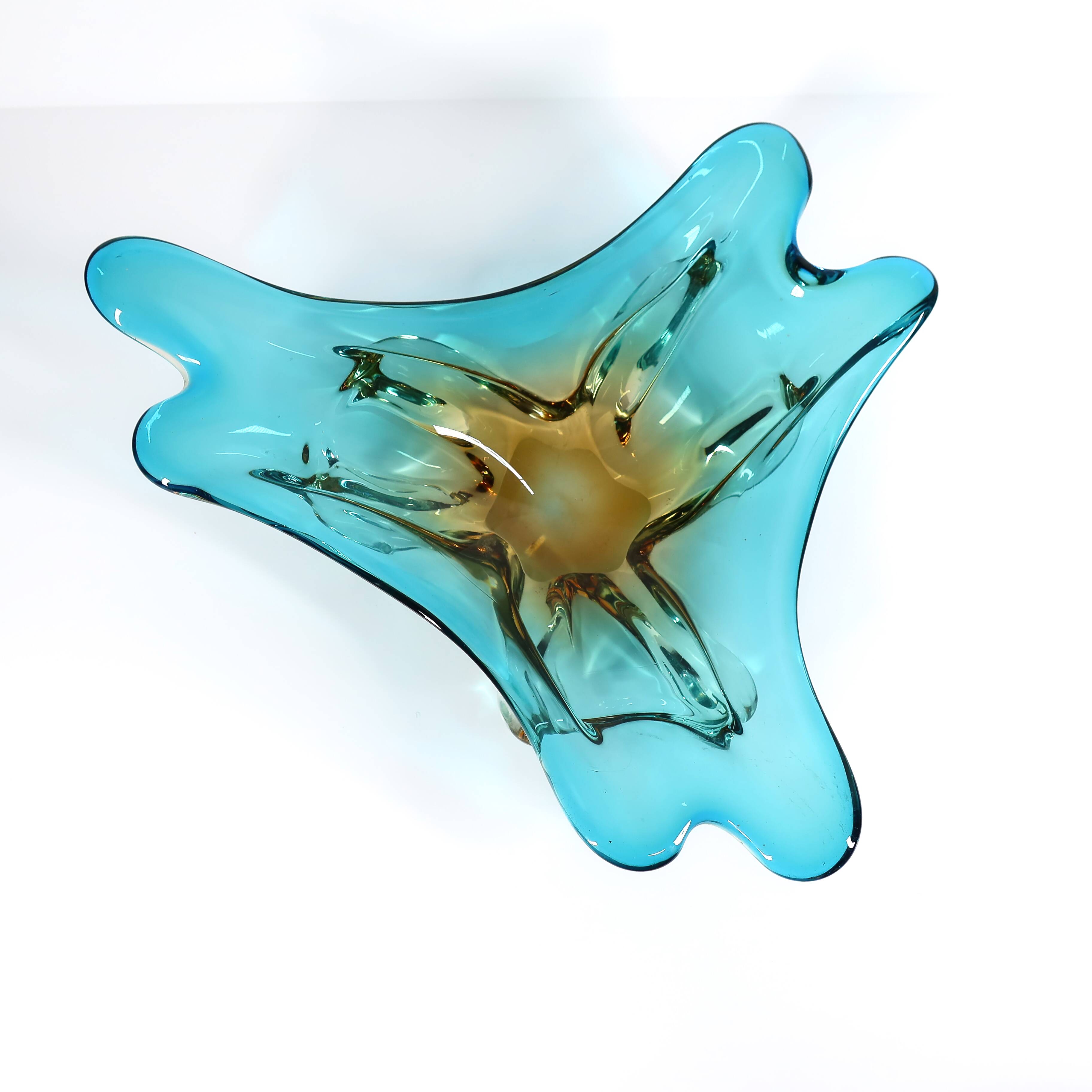 Large Murano blown glass bowl/dish, 1960s