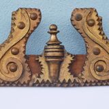 Miroir Tramp Art encadré avec éléments en laiton 94 96 Prusse