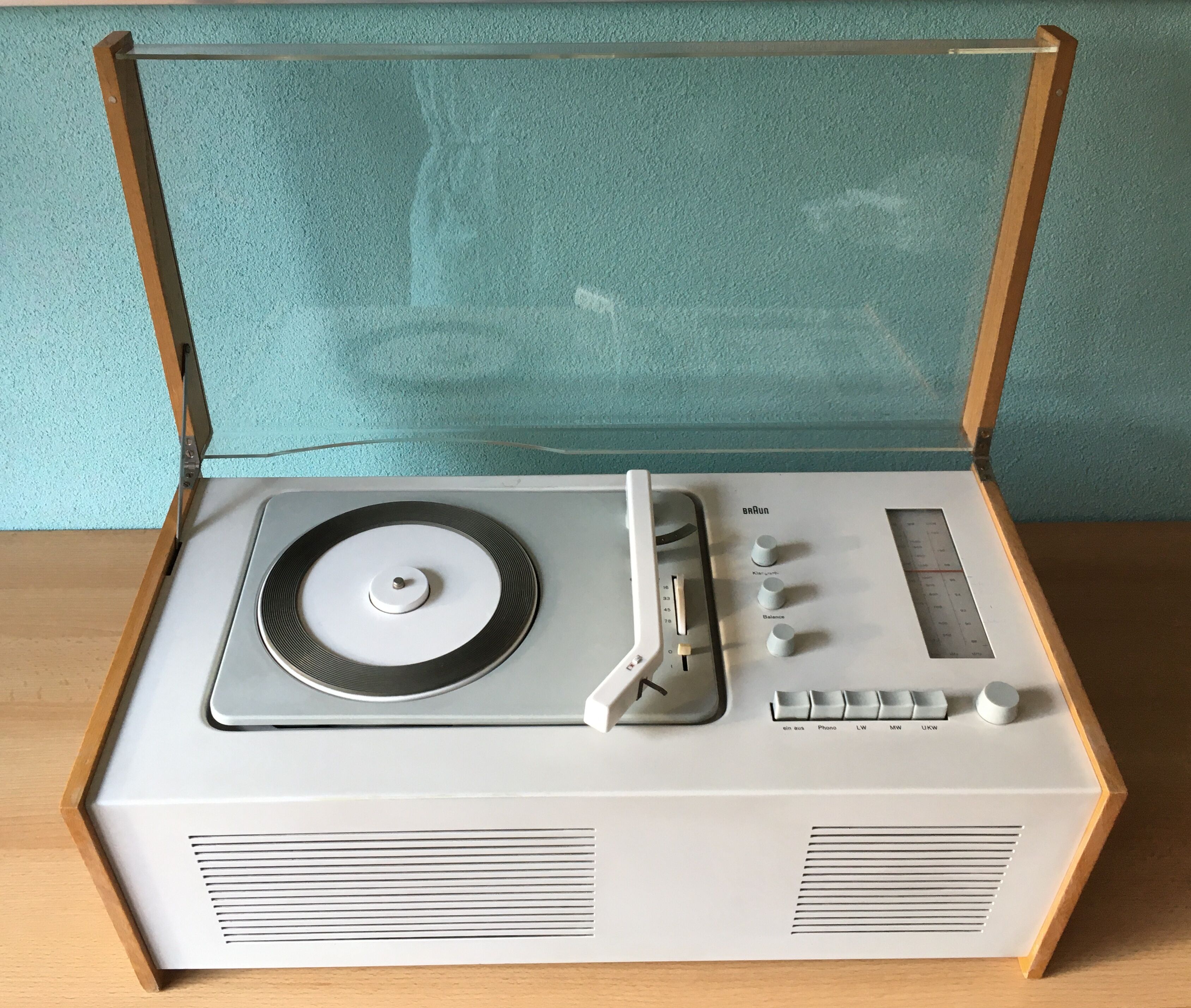 Braun SK6 radio and record player 1961