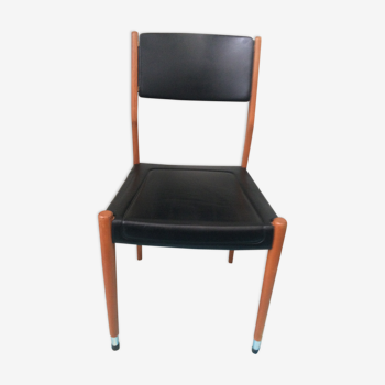 Scandinavian design chair in black leatherette and wood clear vintage 1960