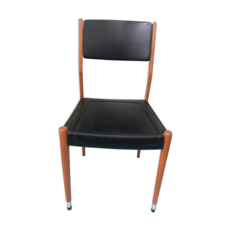 Scandinavian design chair in black leatherette and wood clear vintage 1960