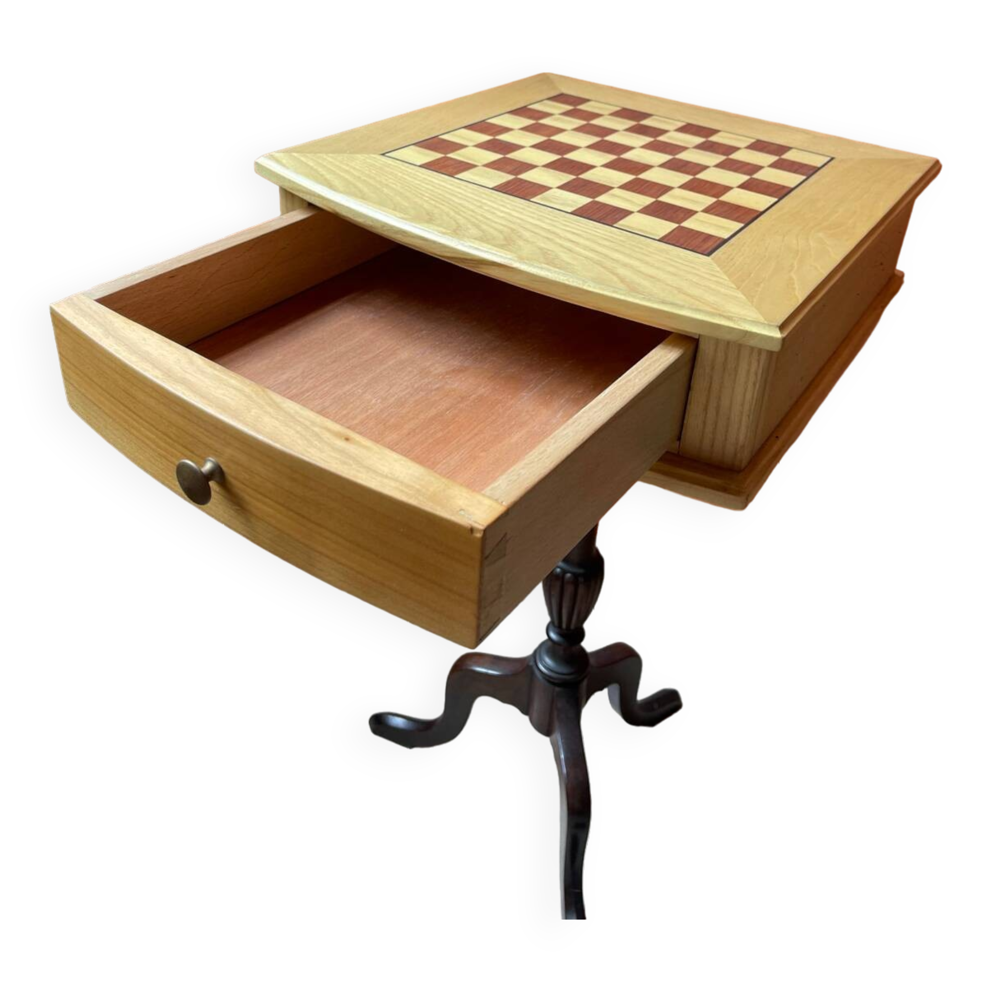 Sycamore and mahogany chess game box