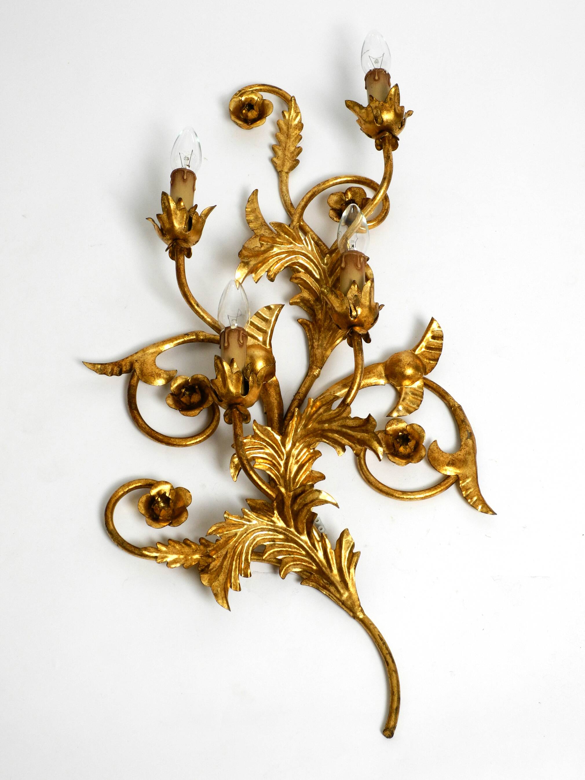 XL 1960s Italian gold-plated wall lamp with four sockets | heigh 80ccm