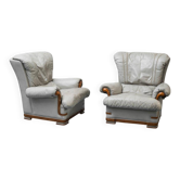Paire de fauteuils vintage en cuir gris et bois, modernisme des années 1950.