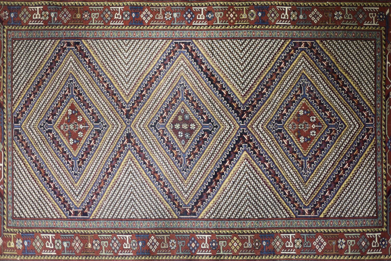 Vintage Hand-Woven Oriental Shiraz Rug, 1960s