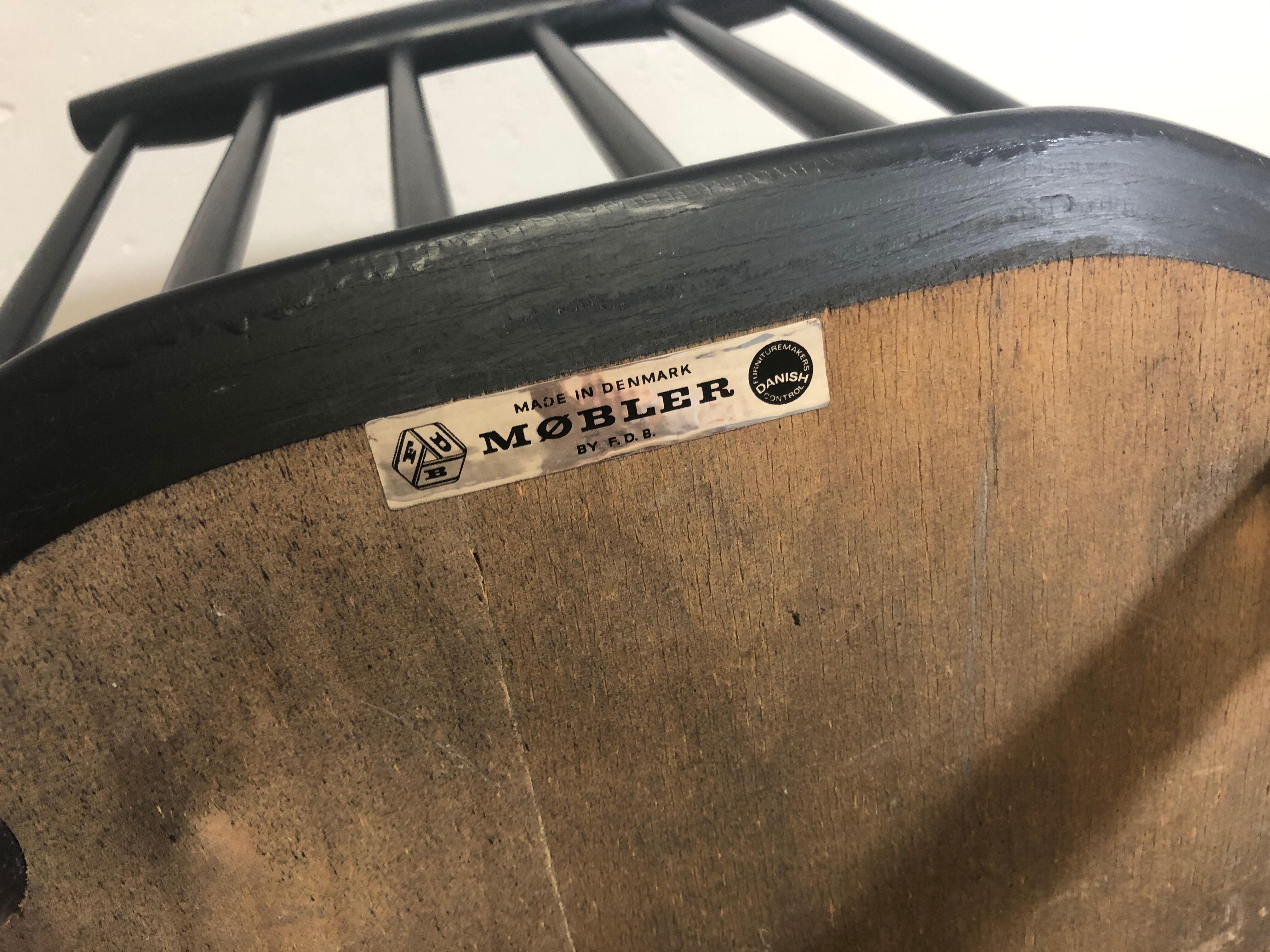 Scandinavian chairs model Stick Back