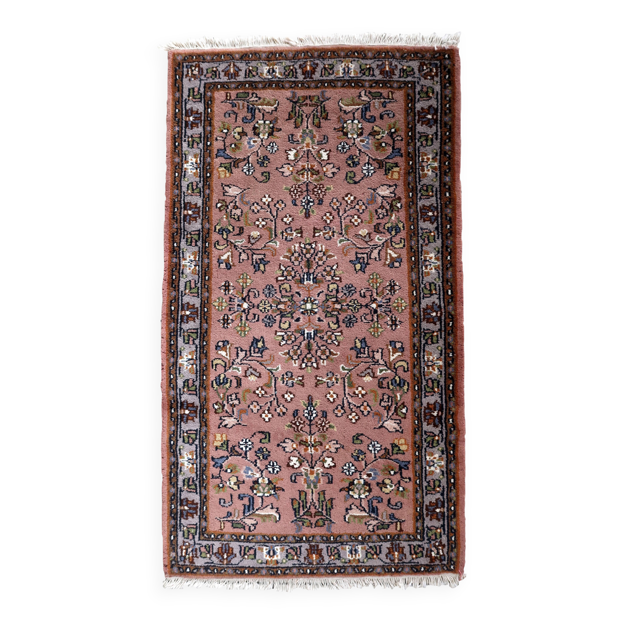 Tapis vintage Seraband à motifs floraux fait main