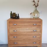 Dresser 50