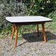 Table basse hêtre et formica années 60