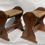Tabouret en osier monastry antique ou hocker