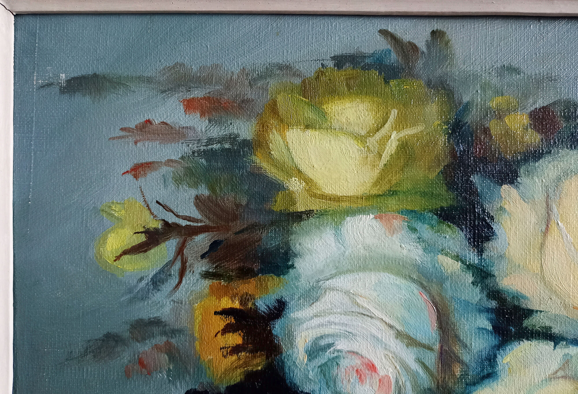 Still Life - bouquet of roses – oil on canvas framed by Pilar Benlloch