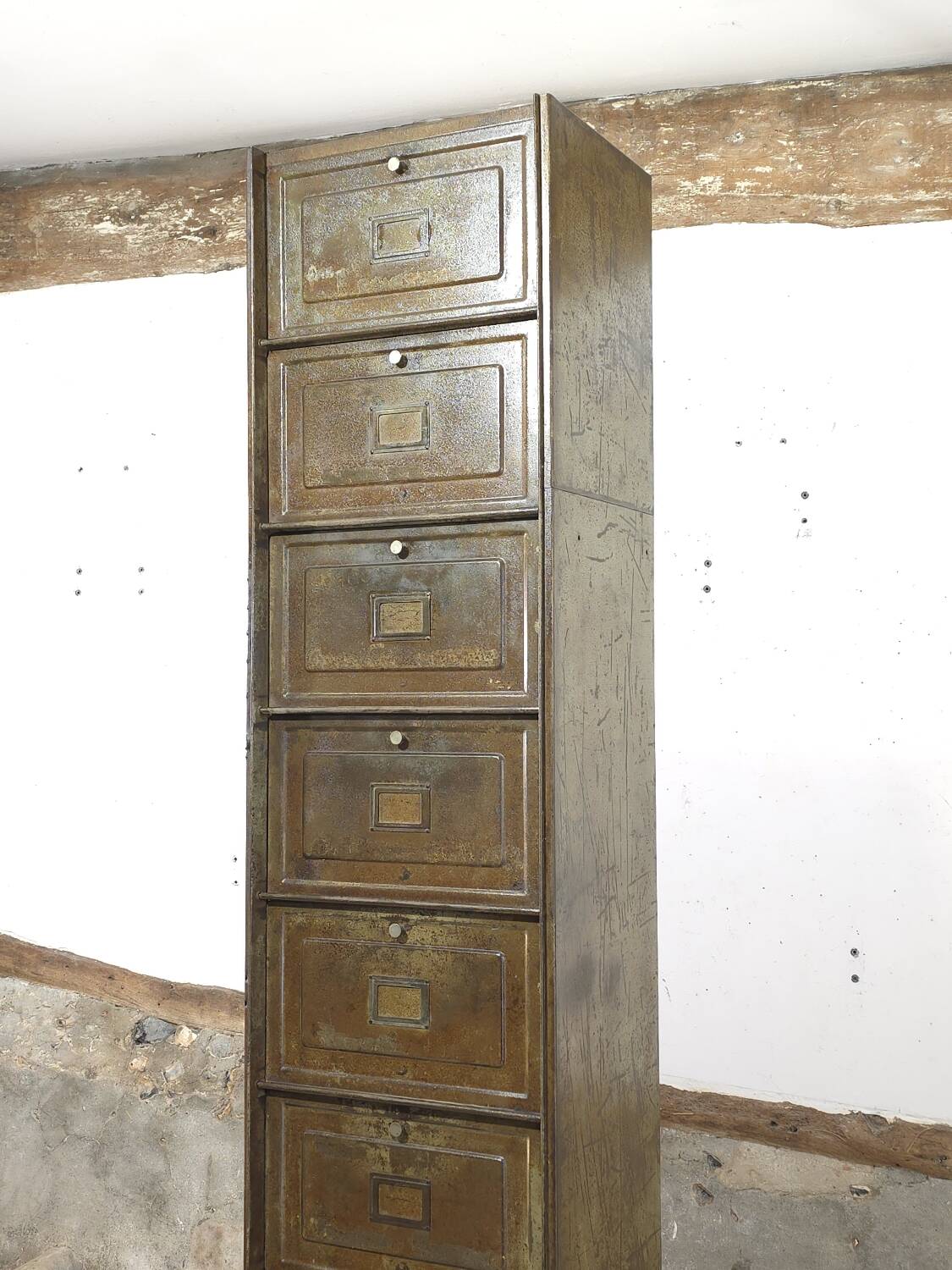 Large metal cabinet with flaps, Strafor or Ronéo style