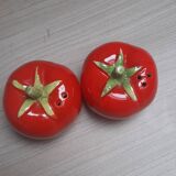 Ensemble de salière et poivrier en forme de tomate