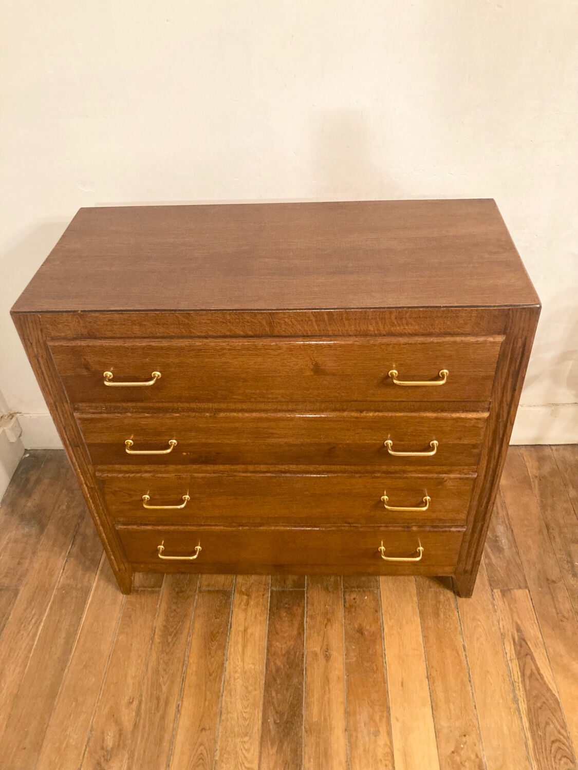 Vintage chest of drawers