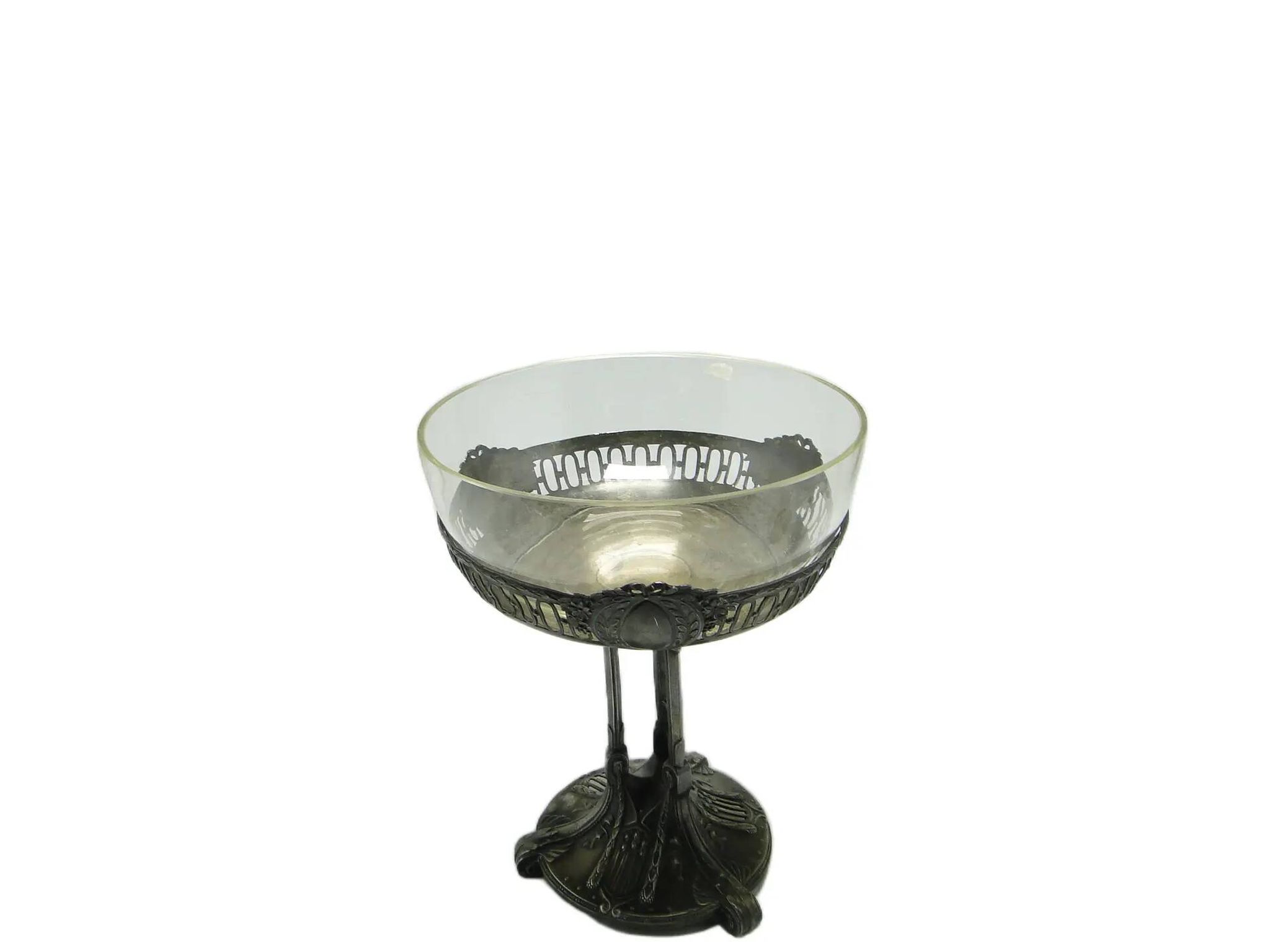 Art Nouveau centerpiece, glass, Quist, Germany, early 20th c.