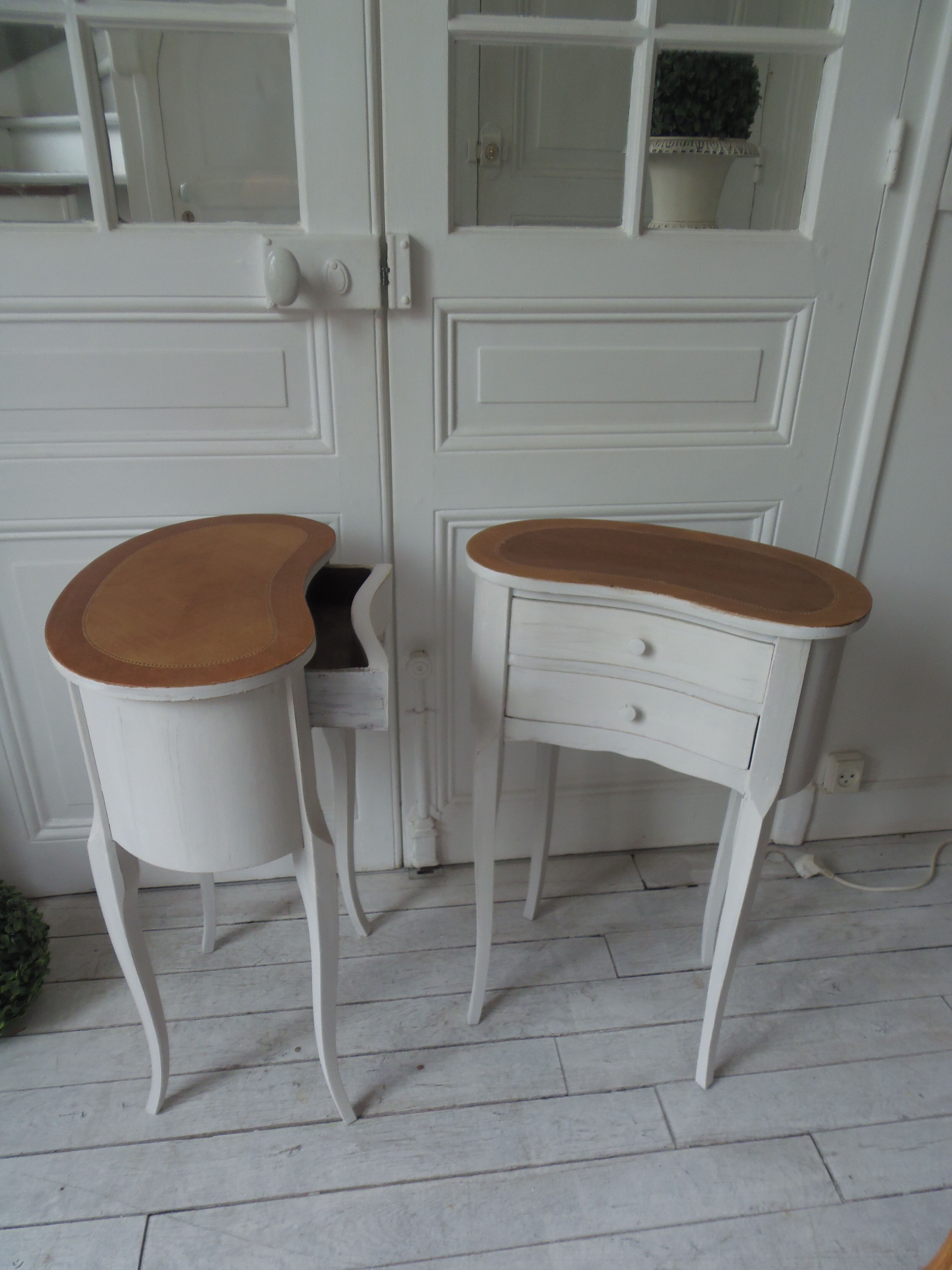 Vintage bedsides patinated pearl grey, branded wooden trays