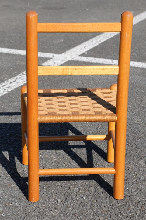 Child chair rope sitting, 1960