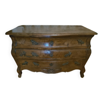 Bordeaux commode