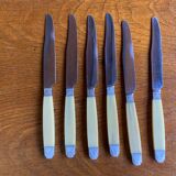 Small dessert knives