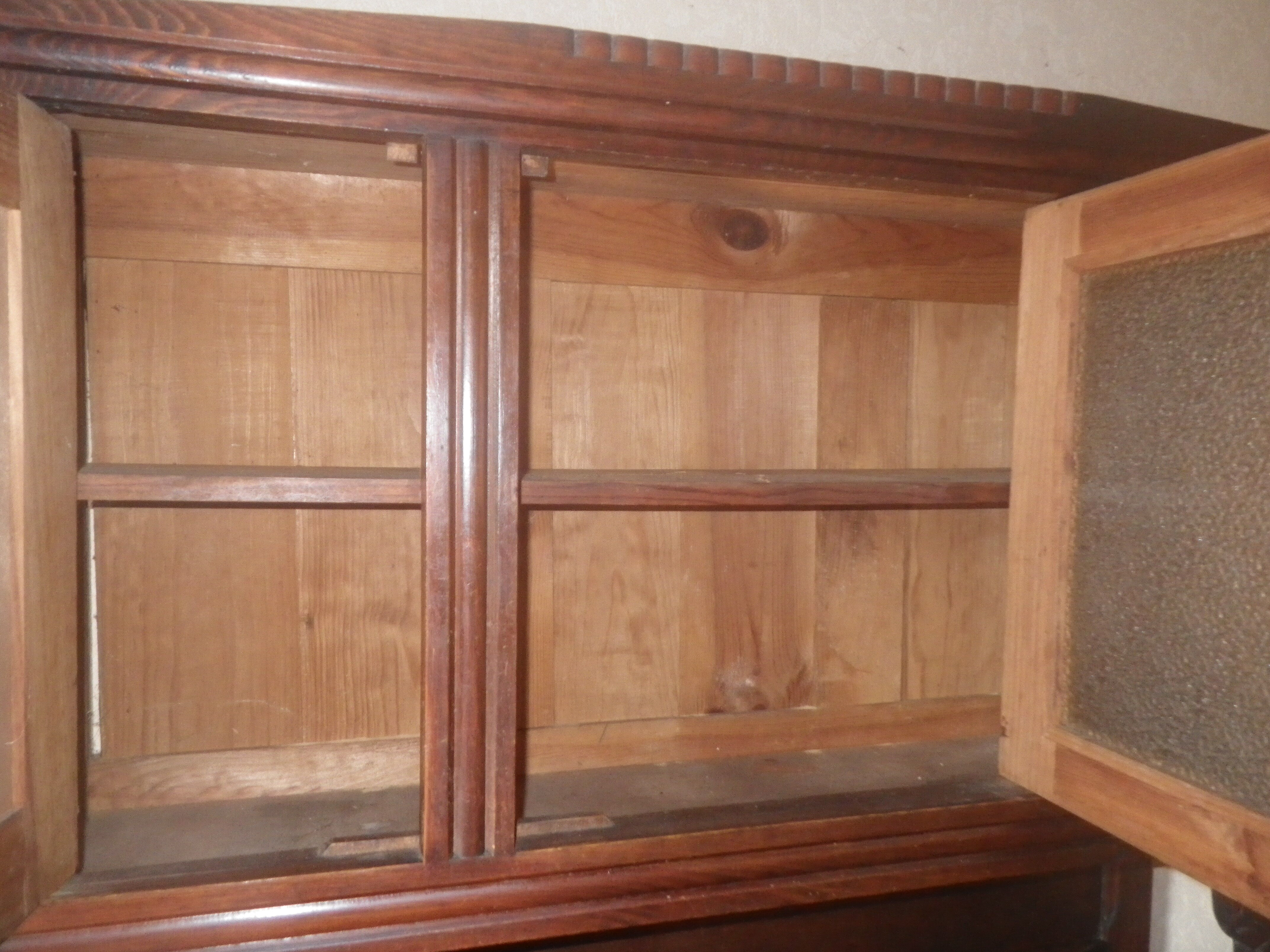 Old kitchen furniture style "Mado"