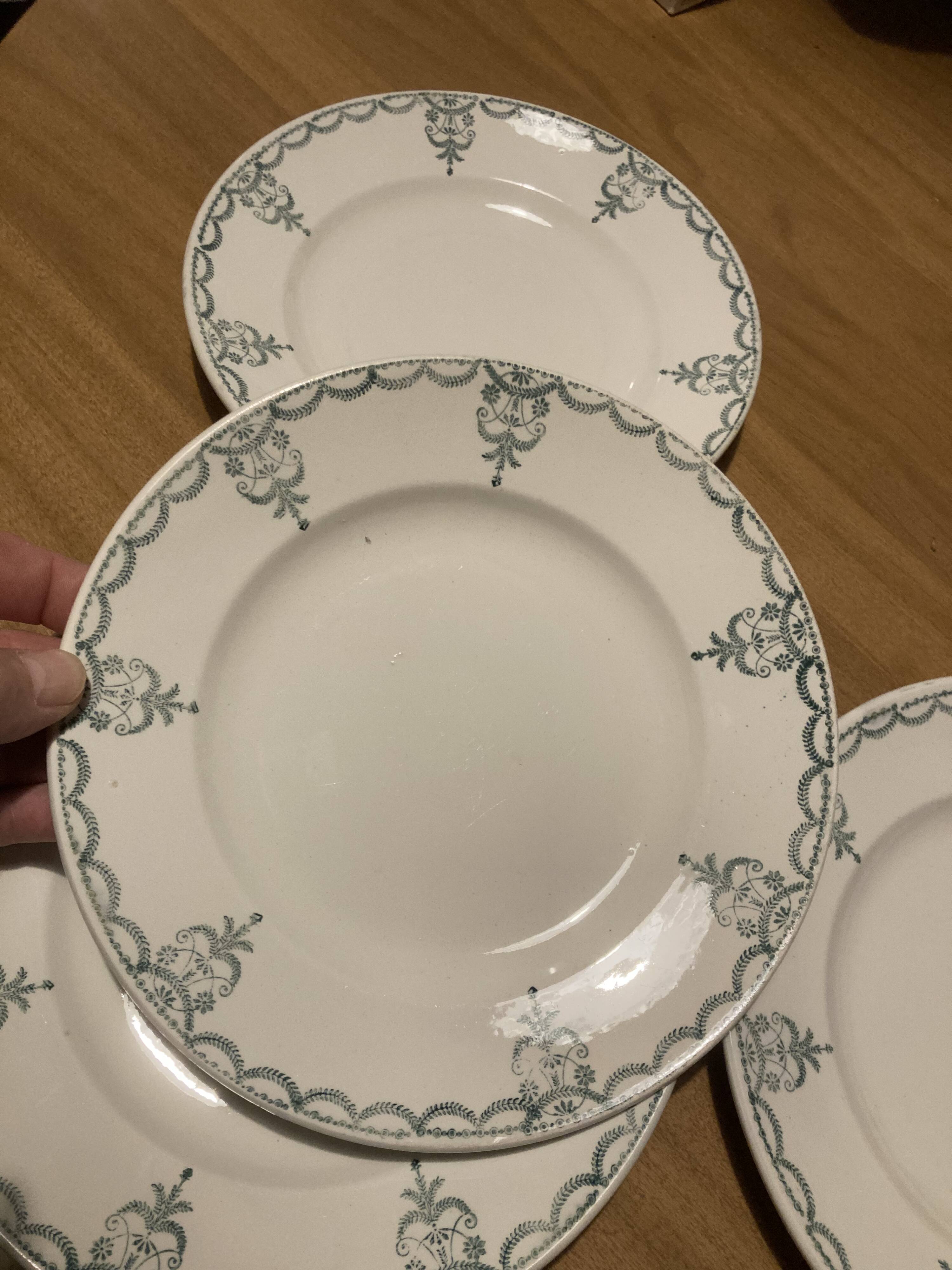 Superb 6 Moulin-des-Loups & Hamage plates