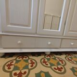 White solid wood wardrobe