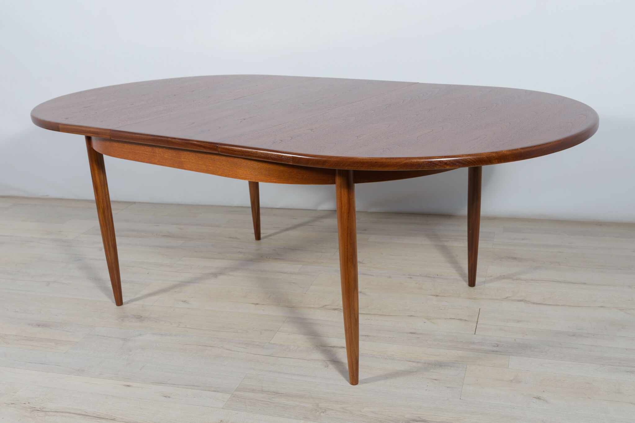 Mid-Century Teak Oval Dining Table by G-Plan, 1960s