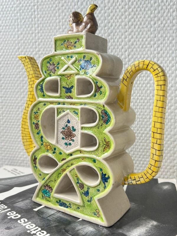 Théière puzzle chinoise en porcelaine Famille Verte, XIXᵉ / début XXᵉ siècle