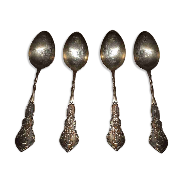 Lot de 4 cuillères à café en argent