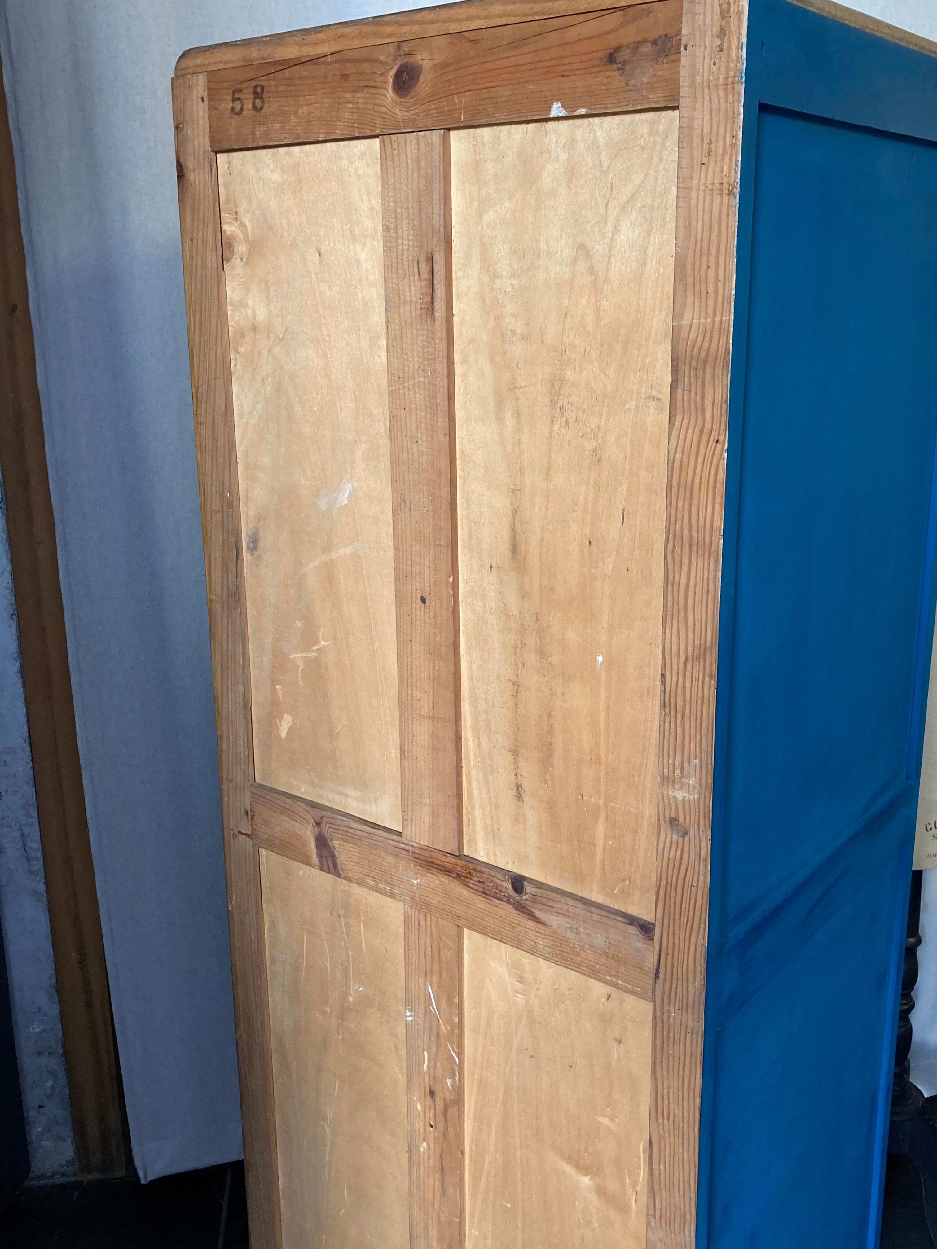 Old low buffet 2 doors in natural wood