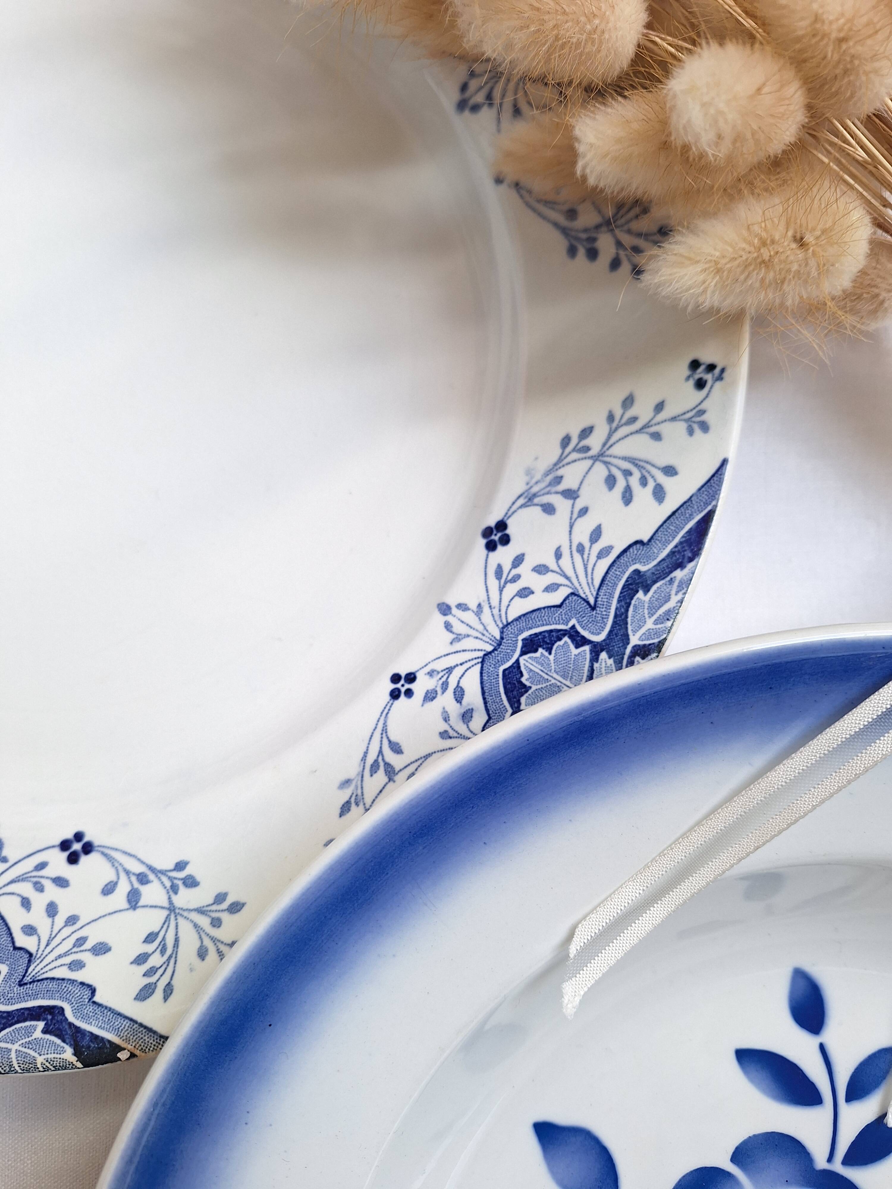 Shallow dish Badonviller and Creil and Montereau blue