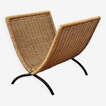 Rattan magazine holder