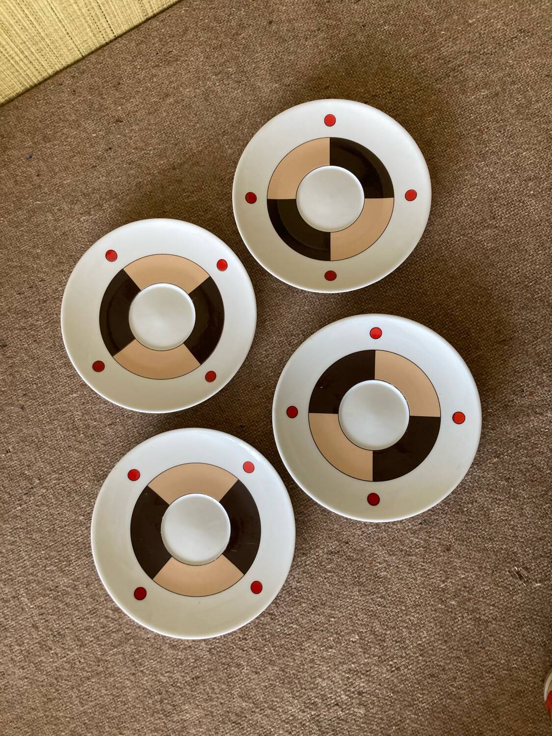 4 cups and saucers, San Marco coffee, Linda Pozzoli decor