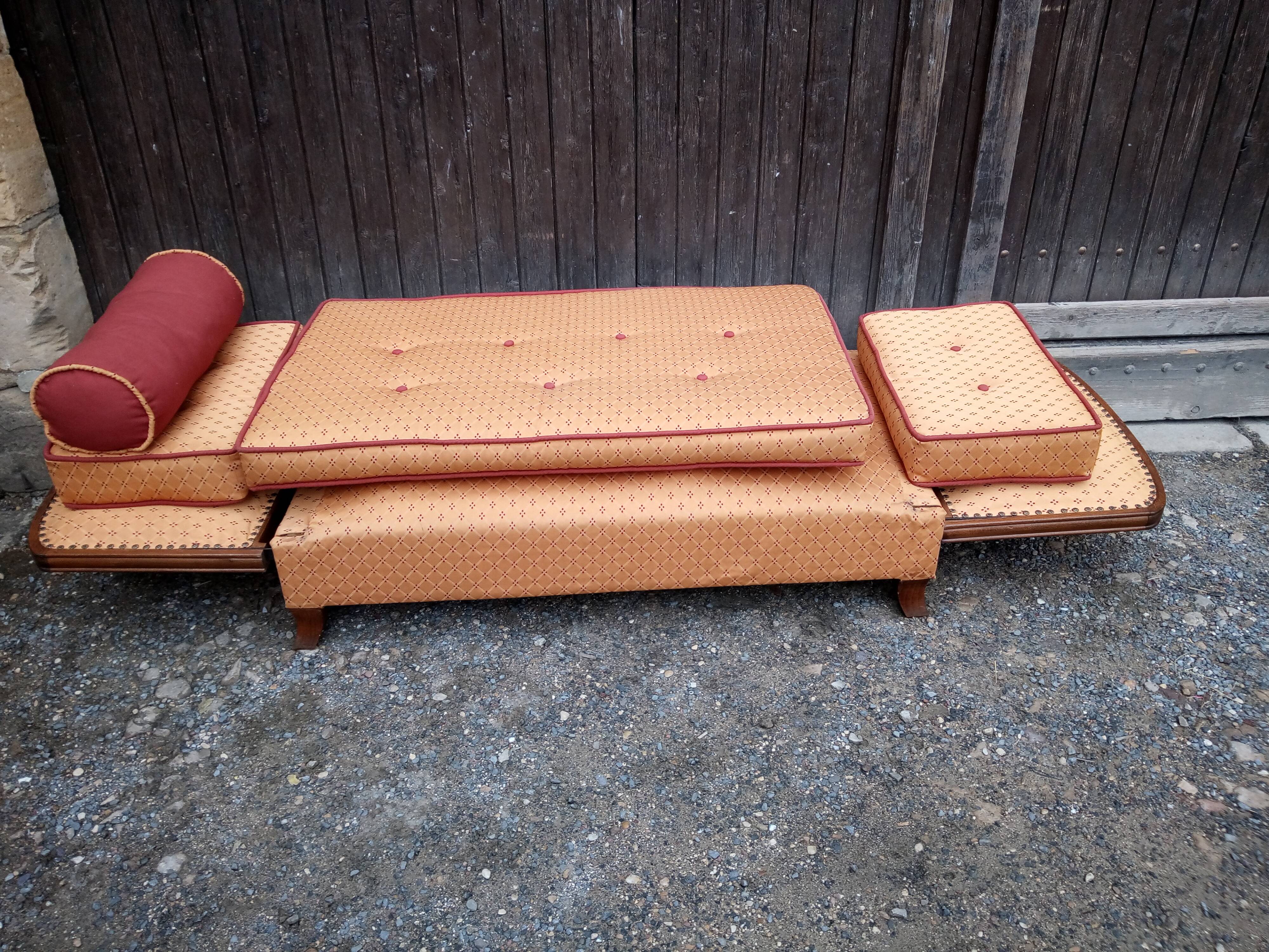 Meridian convertible