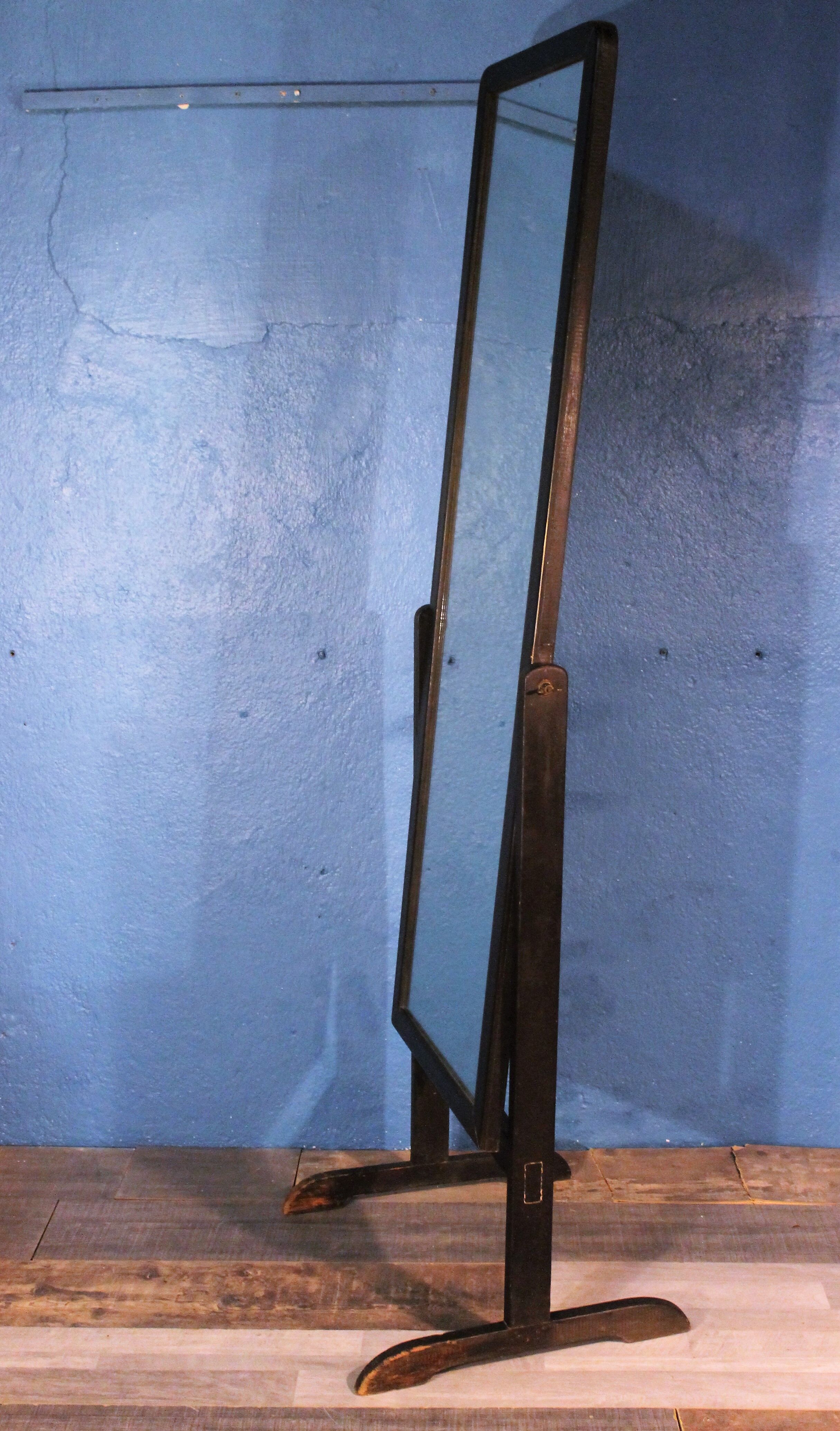 Psyche mirror from the 1920s