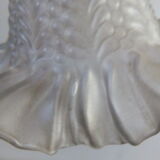 Art deco style pose lamp