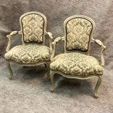 Suite de quatre fauteuils médaillon, milieu XIXe siècle
