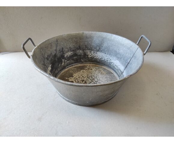 Old vintage retro zinc basin