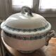 Soup tureen