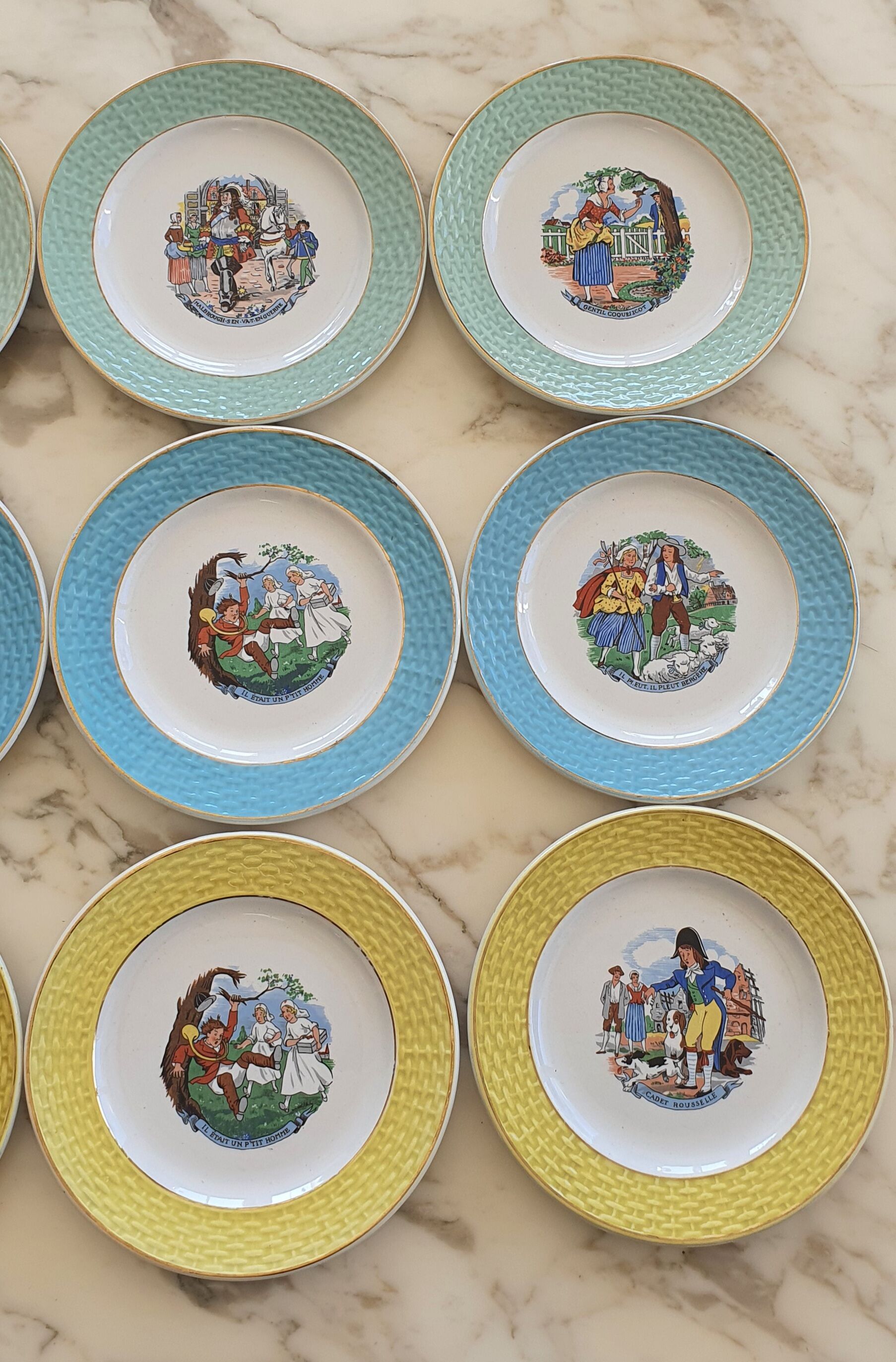 Nursery rhyme dessert plates