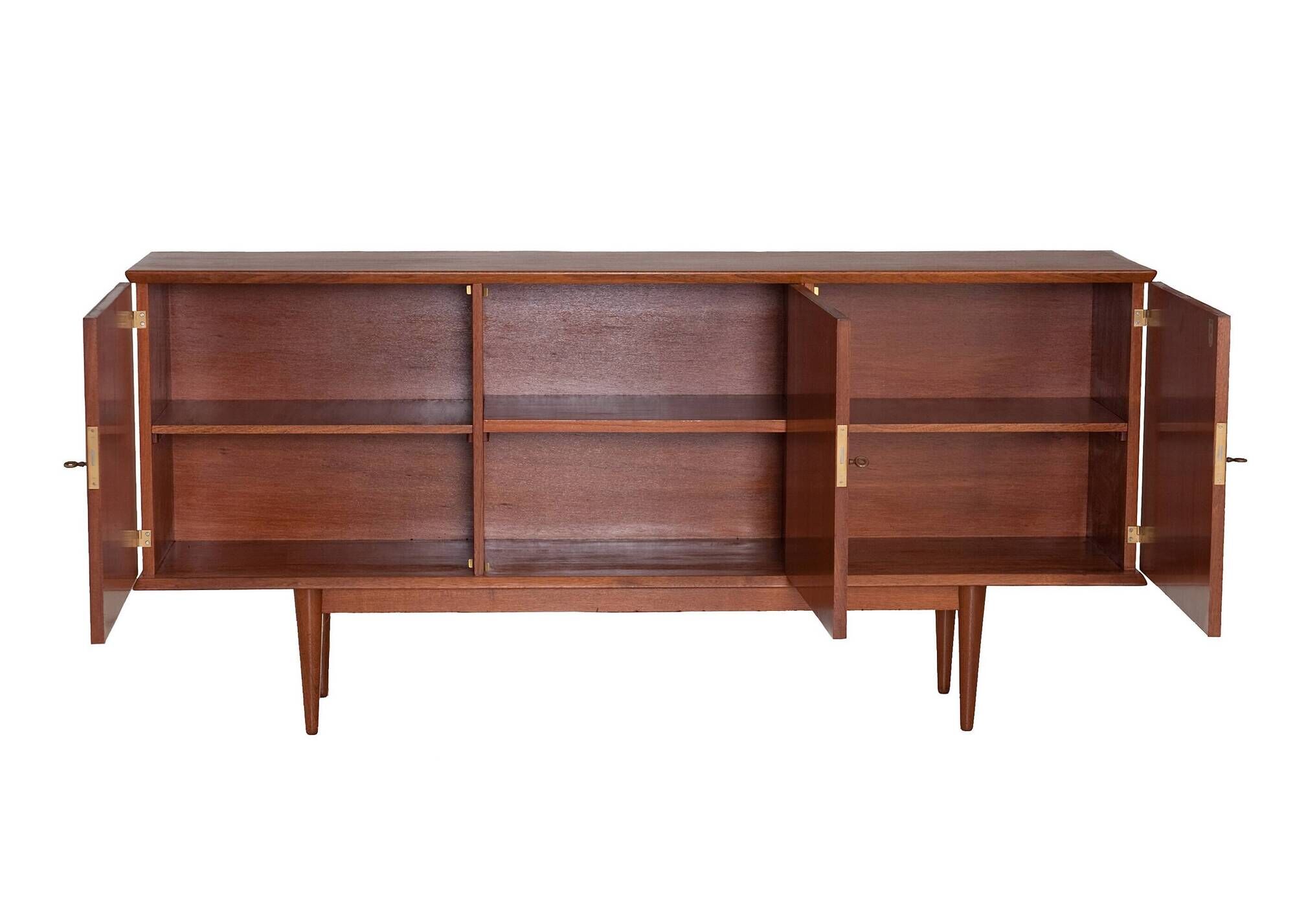 Scandinavian teak sideboard with 3 doors from the 1960s.