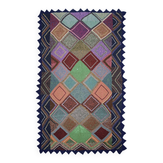 Couverture tricotée en diamant vintage des années 1970