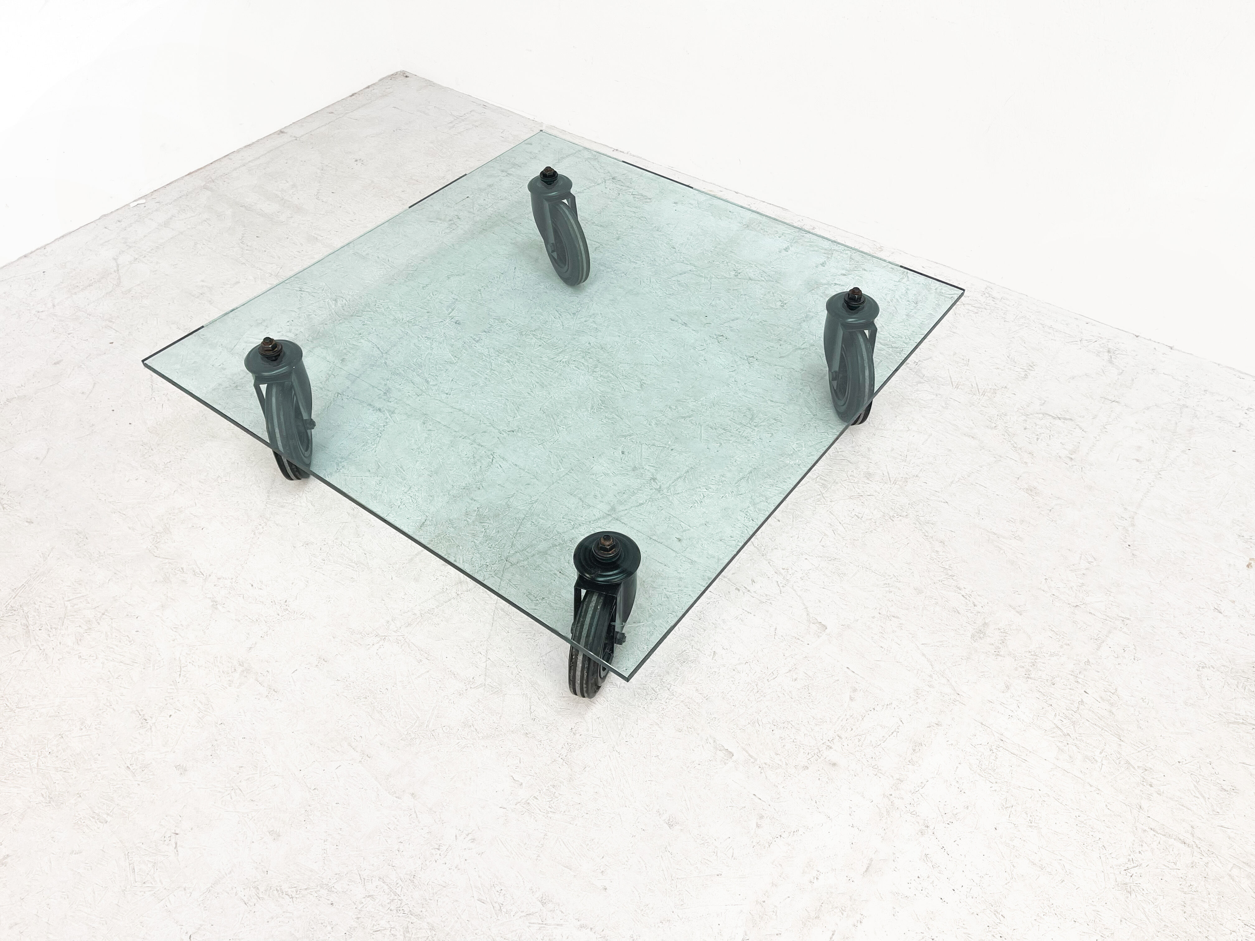 Tavolo coffee table by Gae Aulenti for Fontana Arte